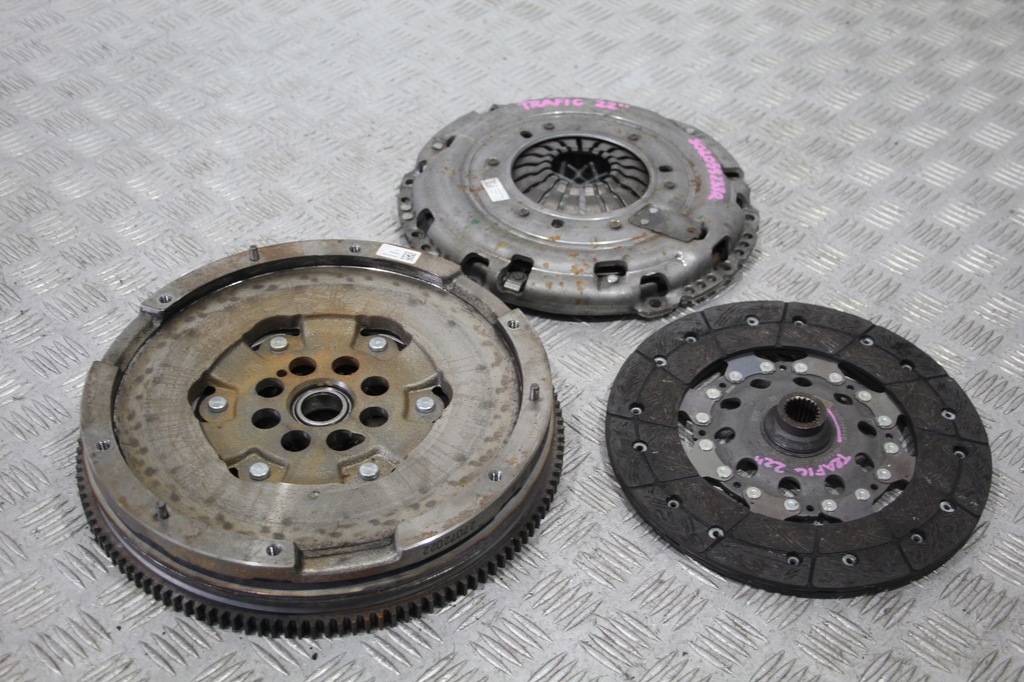 фото №1, Зчеплення диск притиск trafic iv 4 iii 3 lift 2022