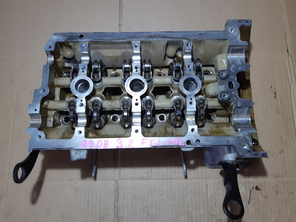 фото №8, Audi q5 8r 3.2 fsi cal головка двигуна права 06e103404a