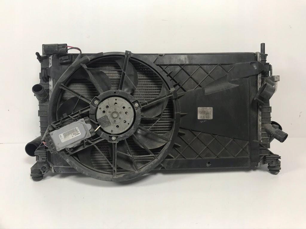 Ford focus c-max 1.8 tdci радиатор вентилятор в Украине