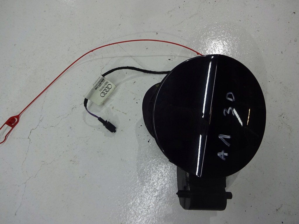 фото №1, Крышка крышка топлива 3d audi a1 10-18