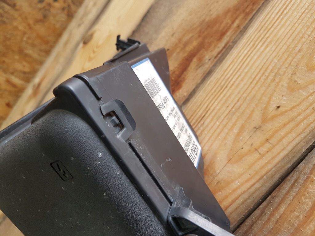 фото №7, Renault laguna iii корпус коробка предохранителей