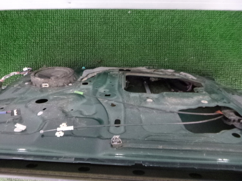 фото №7, Avensis verso 01-05 двері передні ліва перед