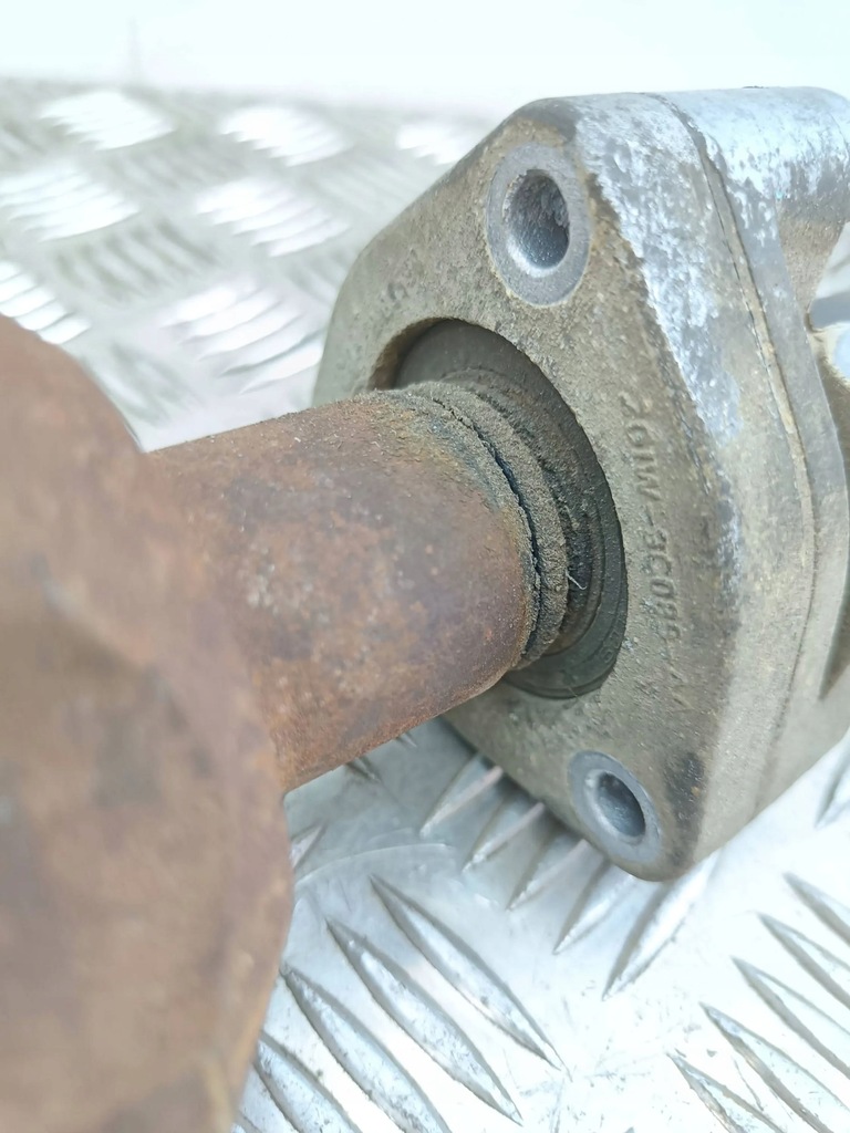 фото №9, Opel corsa d 2007 перед сторона правая приводной вал передняя