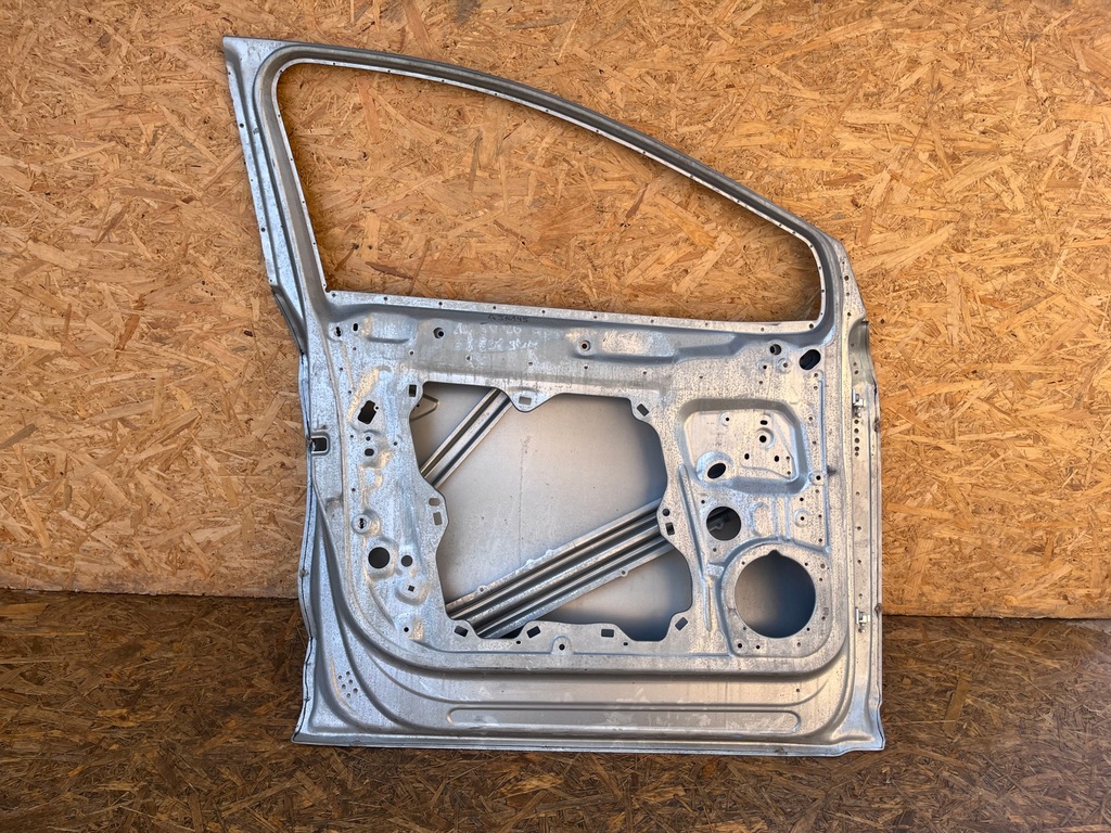 фото №14, Дверь левая передние перед skoda enyaq 5la 21-