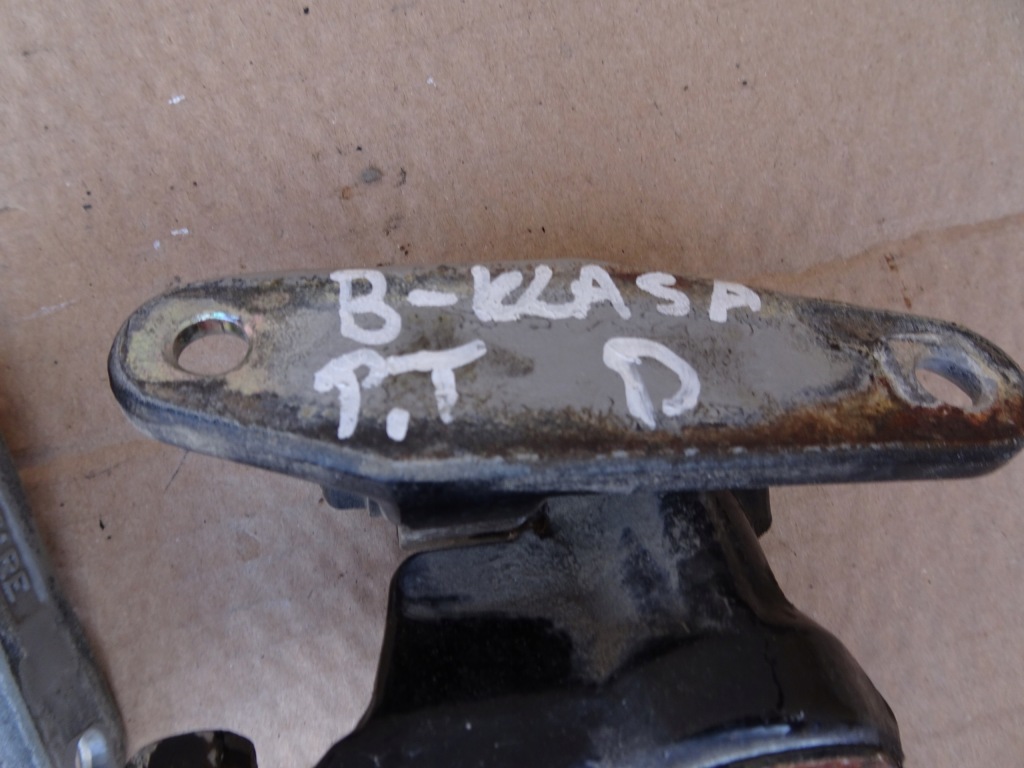 фото №3, Mercedes b-klasa w245 петли дверь правый задняя