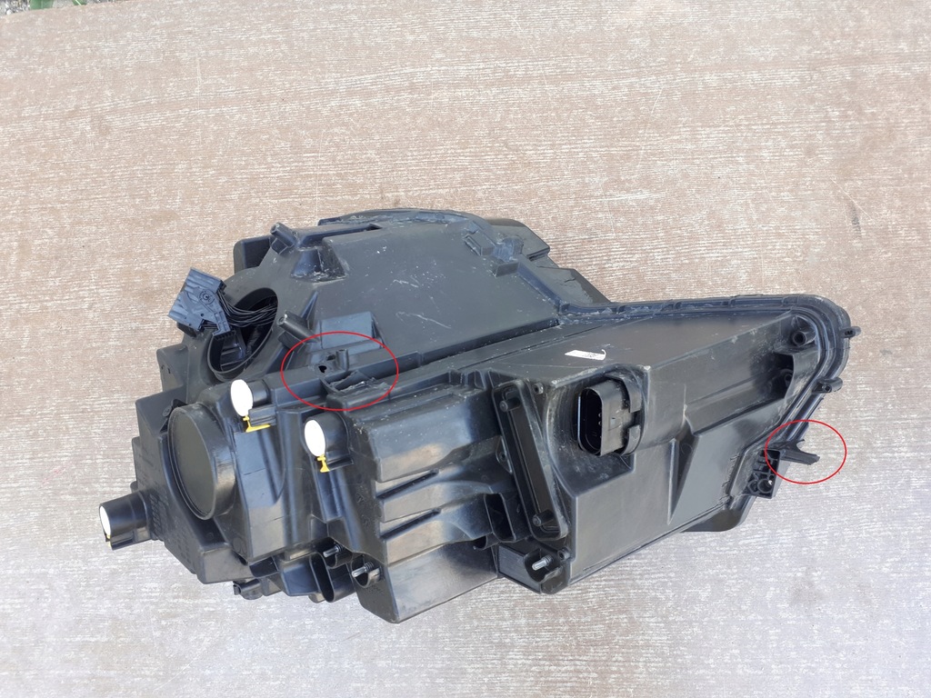 фото №9, Skoda karoq 18- лампа перед права передня 57b941016d europa