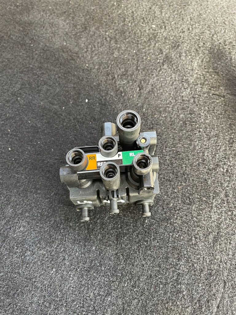 фото №1, Range rover sport ii l494 электроклапан