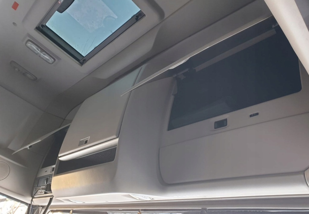 фото №14, Кабіна з 2017r. daf xf 106 lift super space cab