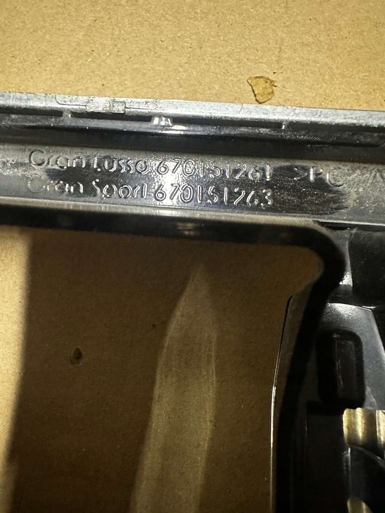 фото №12, Решётка радиатора решётка радиатора maserati levante f164 670151263 670151261