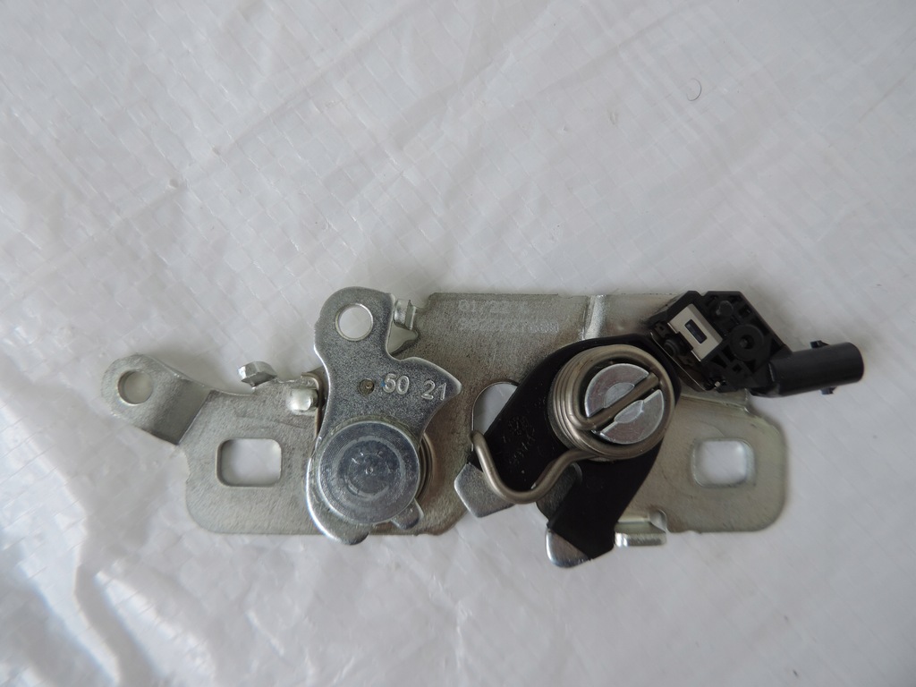 фото №1, Opel mokka b ii 9822710880 замок капот новый