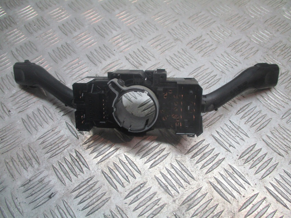 фото №2, Перемикач комбінований світла skoda octavia