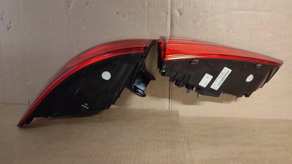 фото №8, Audi a4 b9 8w9 avant комплект лампа задняя