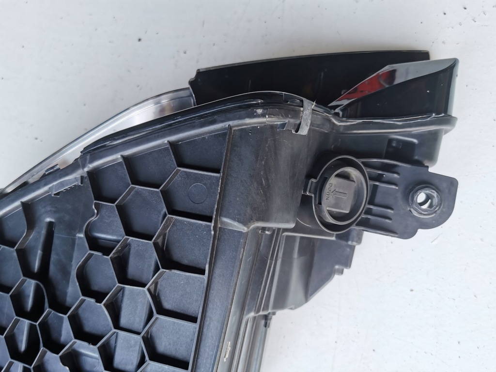 фото №12, Audi e-tron лампа права перед full led usa 4ke941040b 2018 -