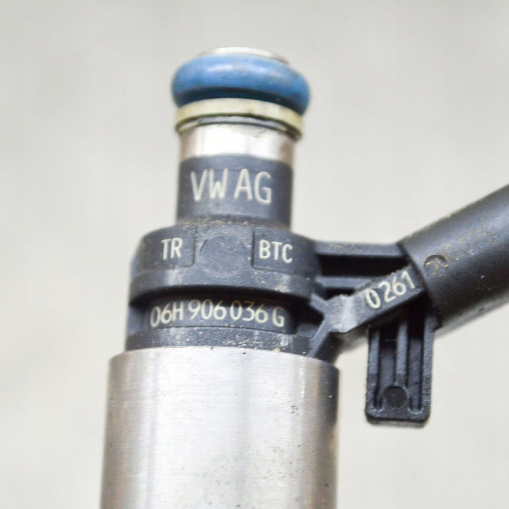 фото №7, Audi a5 8t 8f 2012 форсунка пального