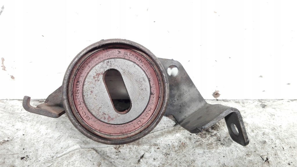 фото №1, Ролик натягувач ремінь 2.0 hdi peugeot 206