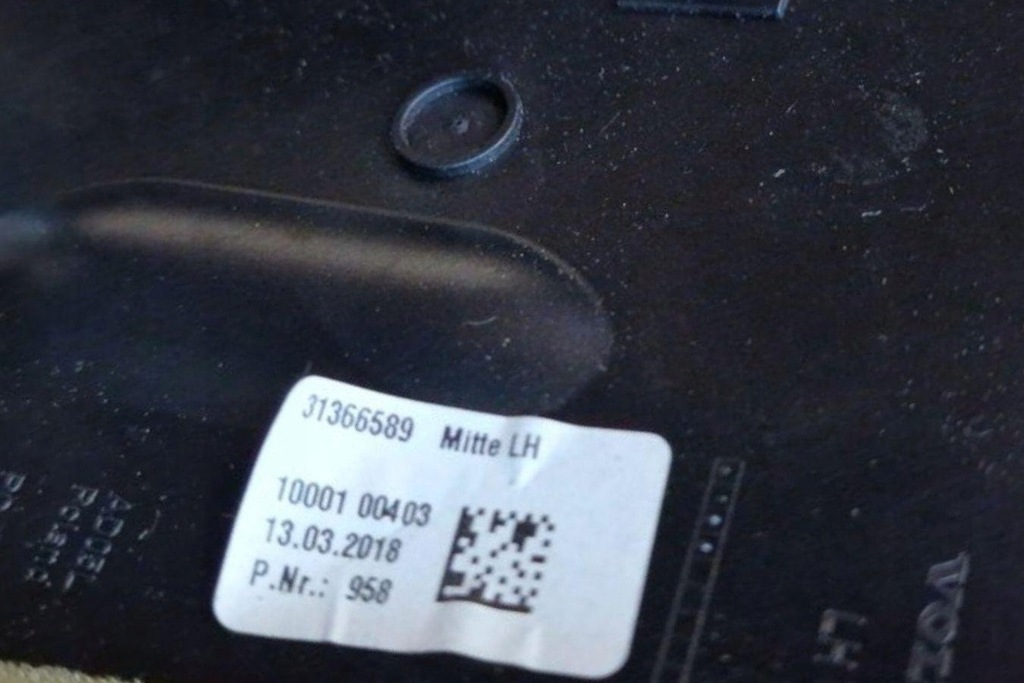 фото №8, Молдинг декоративна панель приладів volvo s90 31403974 2.0l дизель 2018