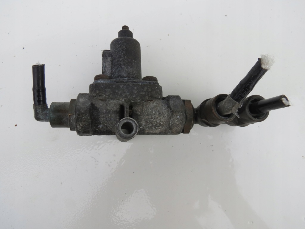 Купить Клапан редукционный renault magnum 5010422740