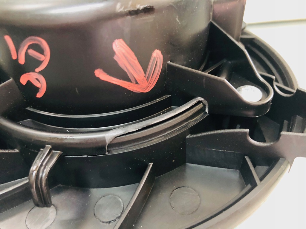 фото №3, Opel insignia a hb вентилятор вентилятор обдув uk