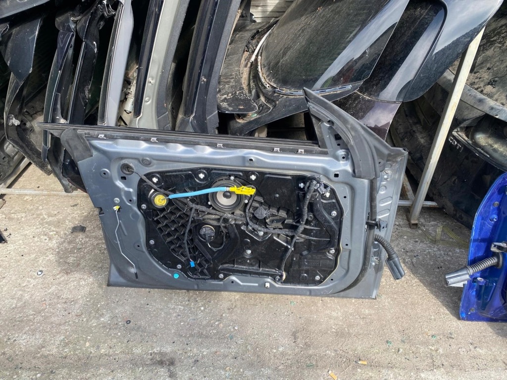 фото №2, Двері ліва передні bmw 2 f44