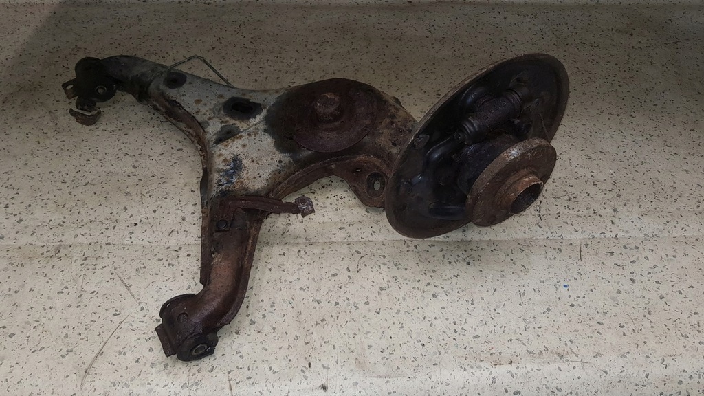 фото №1, Поворотний кулак задня задня ліва vw transporter t4