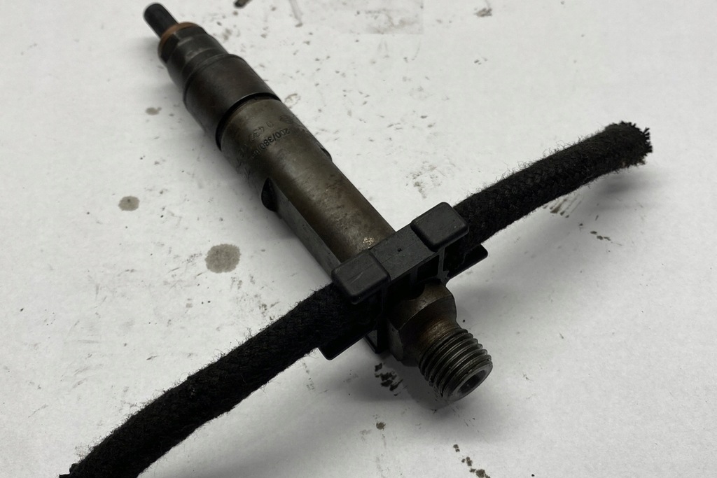 фото №1, Инжектор renault scénic ii jm0/1_ 0432193753 2004