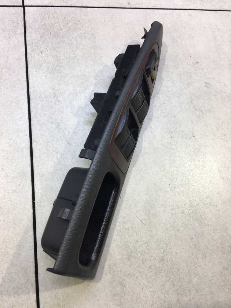 фото №9, Панель скло лівий перед toyota avensis t22