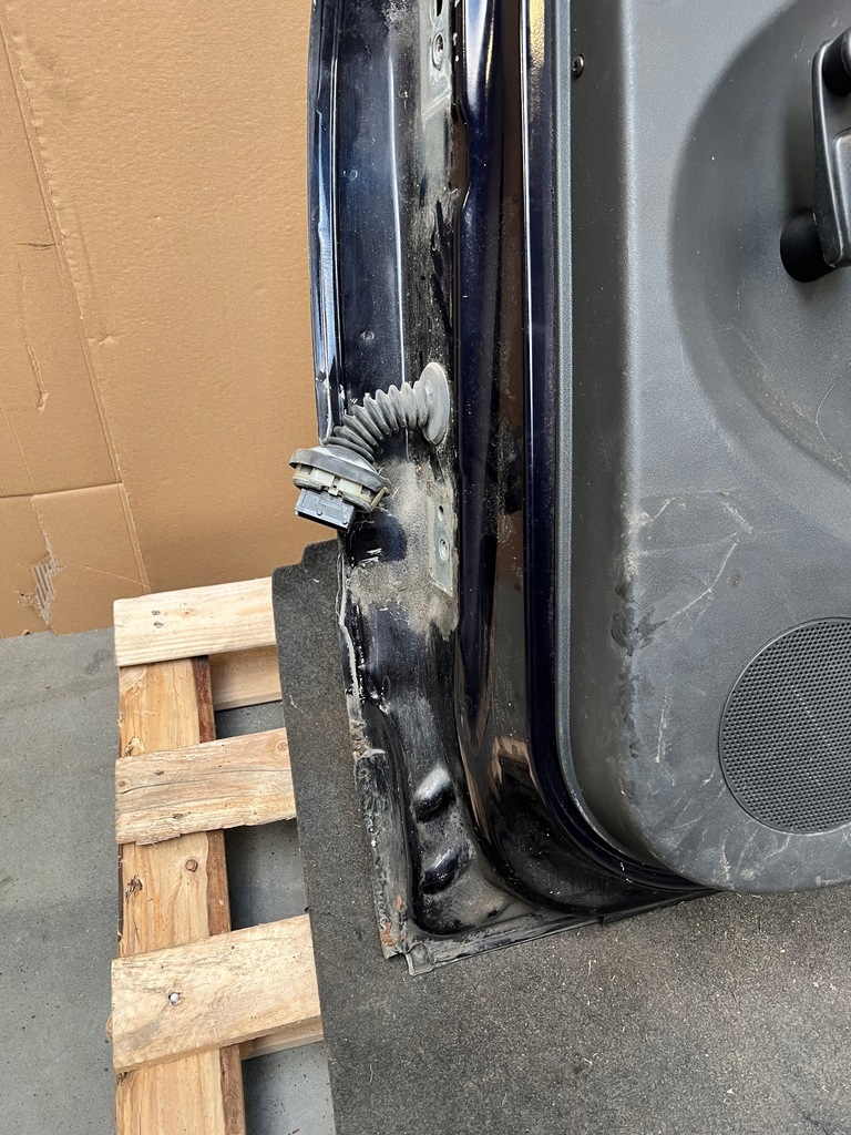 фото №12, Двері задні праве правий задня citroen c3 picasso lift код лакофарбового покриття: ekud