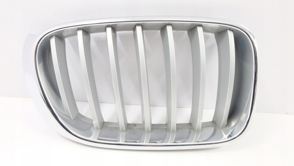 фото №1, Bmw x4 f26 решётка радиатора решётка радиатора правая 7210726