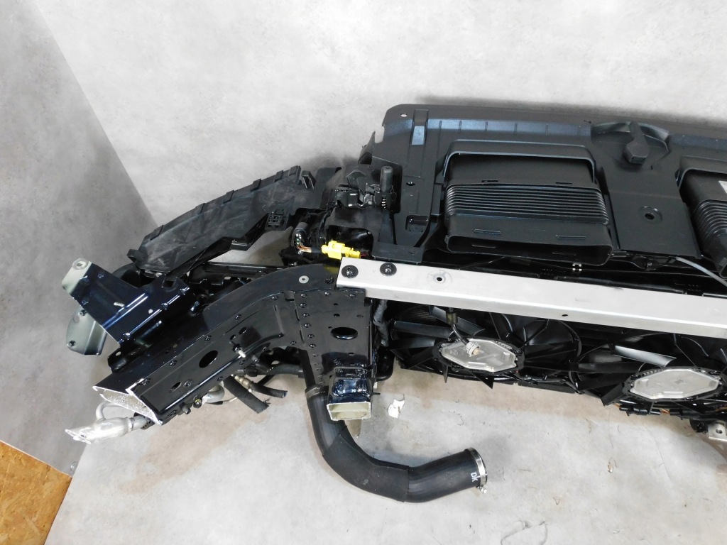 Audi q7 4m підсилювач ремінь перед радіатор комплект америка бризковики балка Недорого