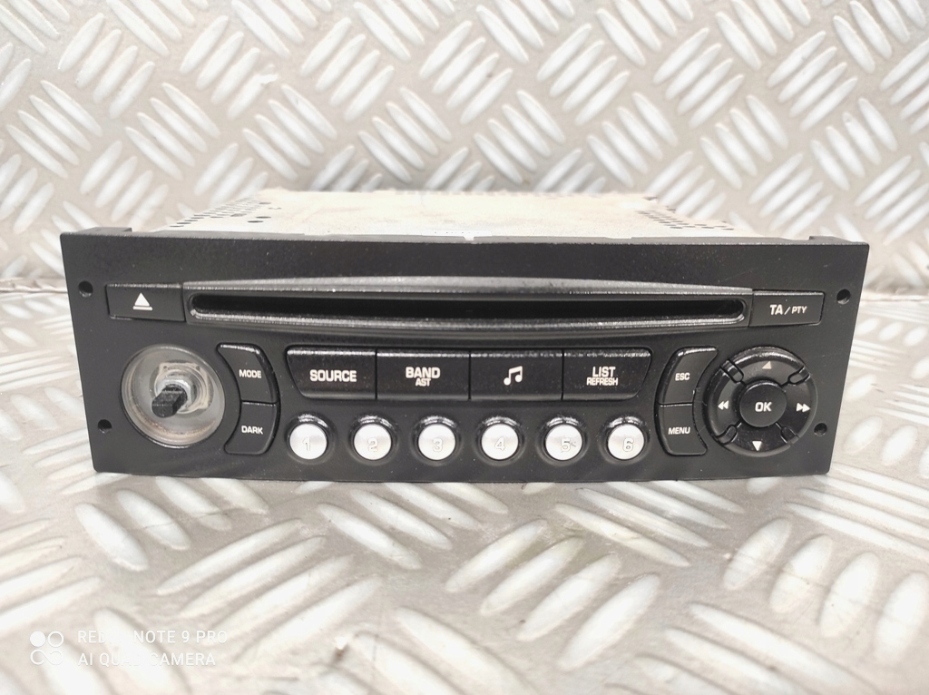 фото №1, Радио заводской cd радиопроигрыватель citroen c3 ii ds3