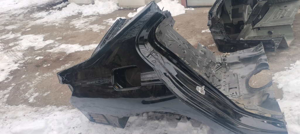 фото №1, Крила правий задня чверть bmw 7 g11 колір 475