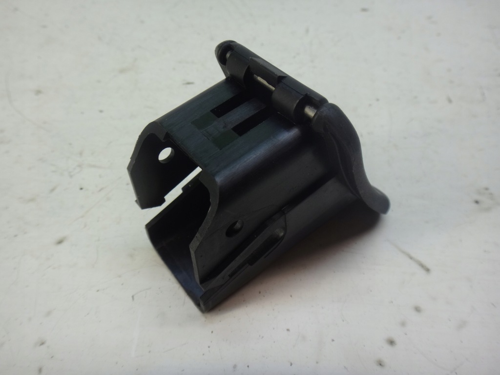 фото №3, Захист заглушка сидіння isofix правий права mini r50 r52 r53