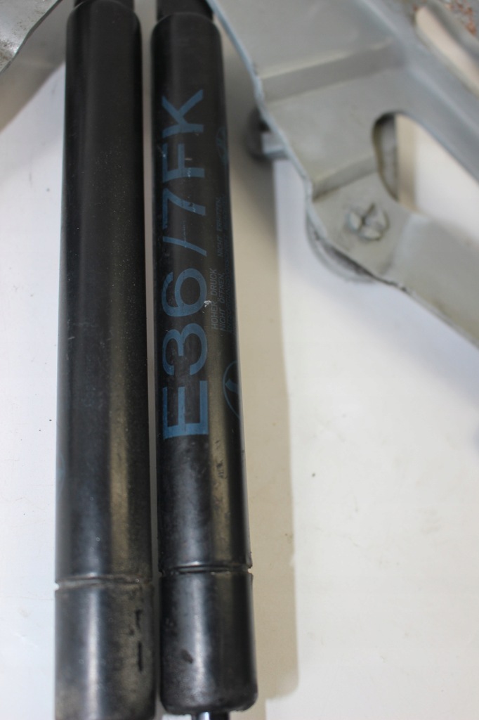 фото №8, Петлі капот правий лівий bmw z3 e36 b12722