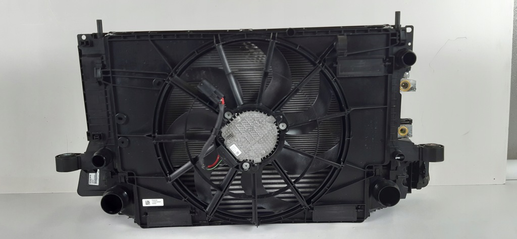 фото №6, Volvo xc40 1.5 t3 радиатор радиатор комплект 31474707, 32222109, 3135679