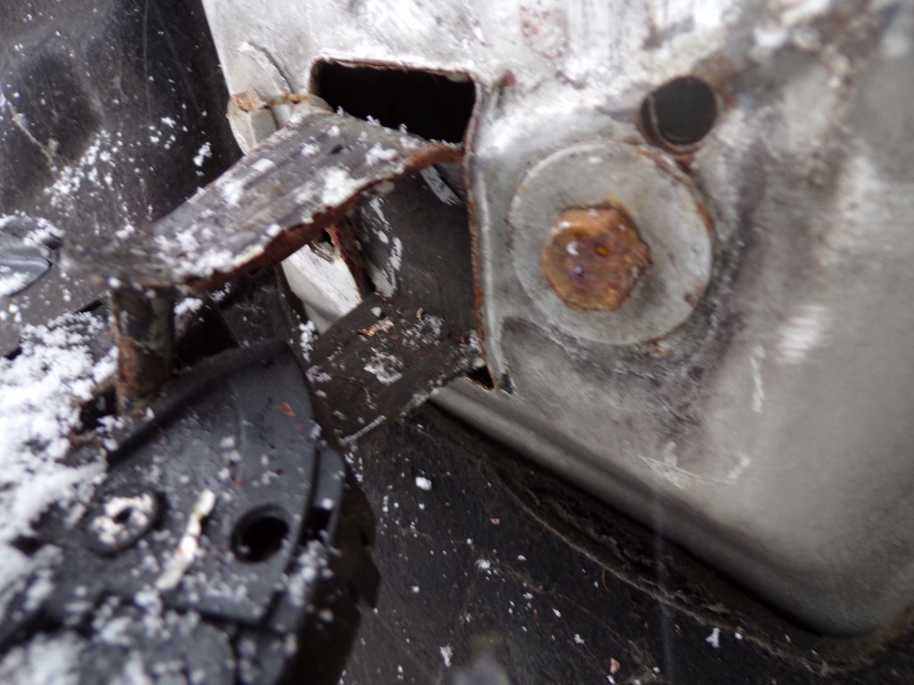 фото №9, Капот крышка двигателя ford focus 2 ii lift