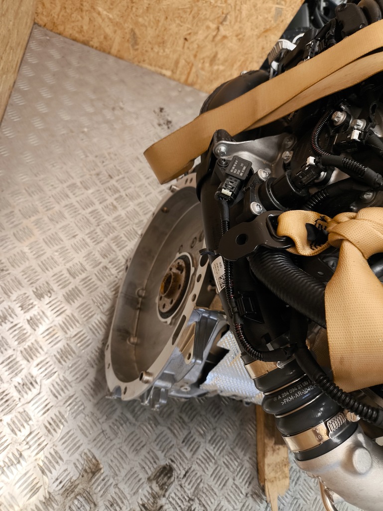 фото №9, Mercedes c klasa w206 двигатель 1.5 бензин 254915 kompletny