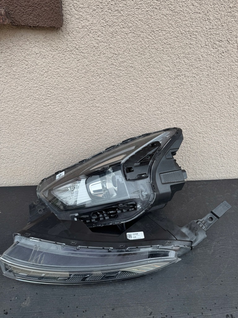 Купити Hyundai bayon 22- фара + led ліва сторона