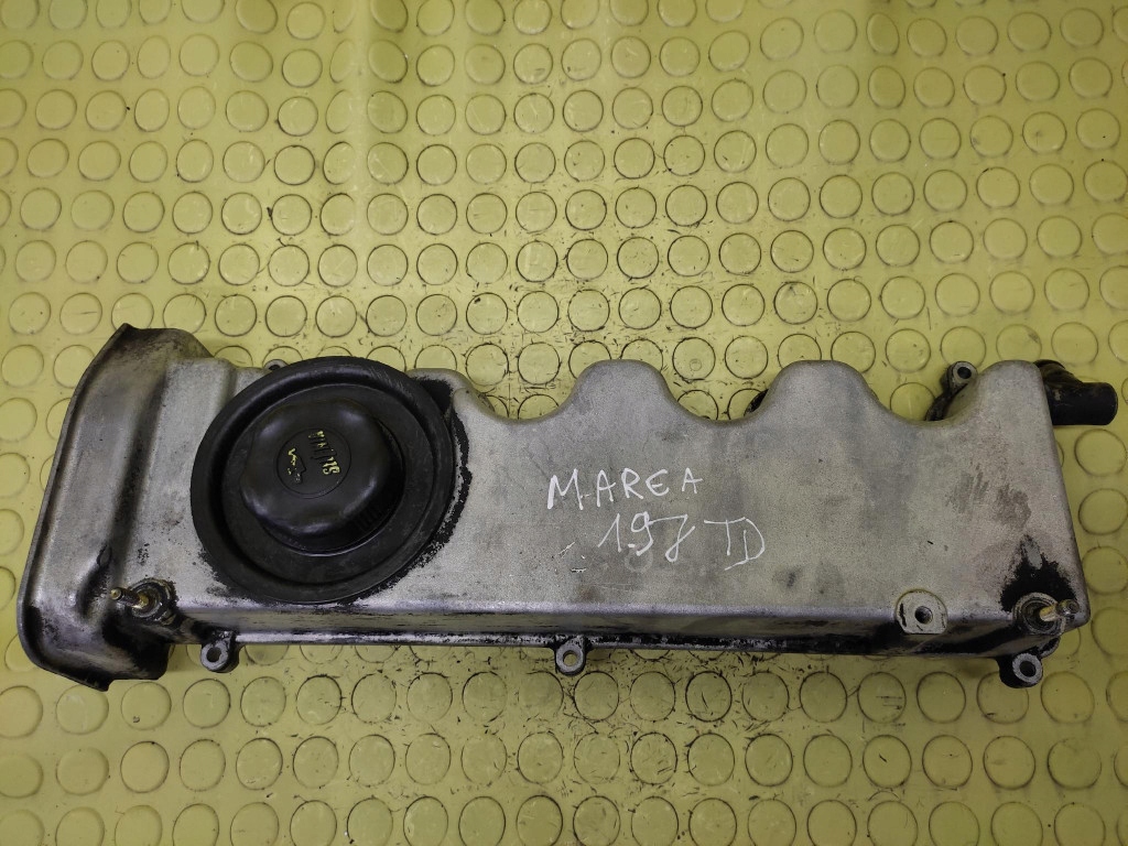 фото №1, Fiat marea 1.9 jtd крышка клапанов 46520224