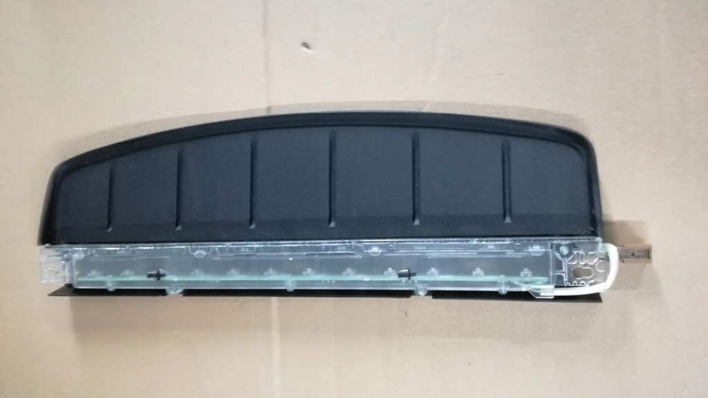 фото №1, Лампа свет стоп крышки задняя nissan 350z coupe