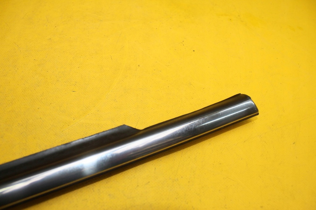 фото №5, Молдинг уплотнитель правый задняя alfa romeo giulietta