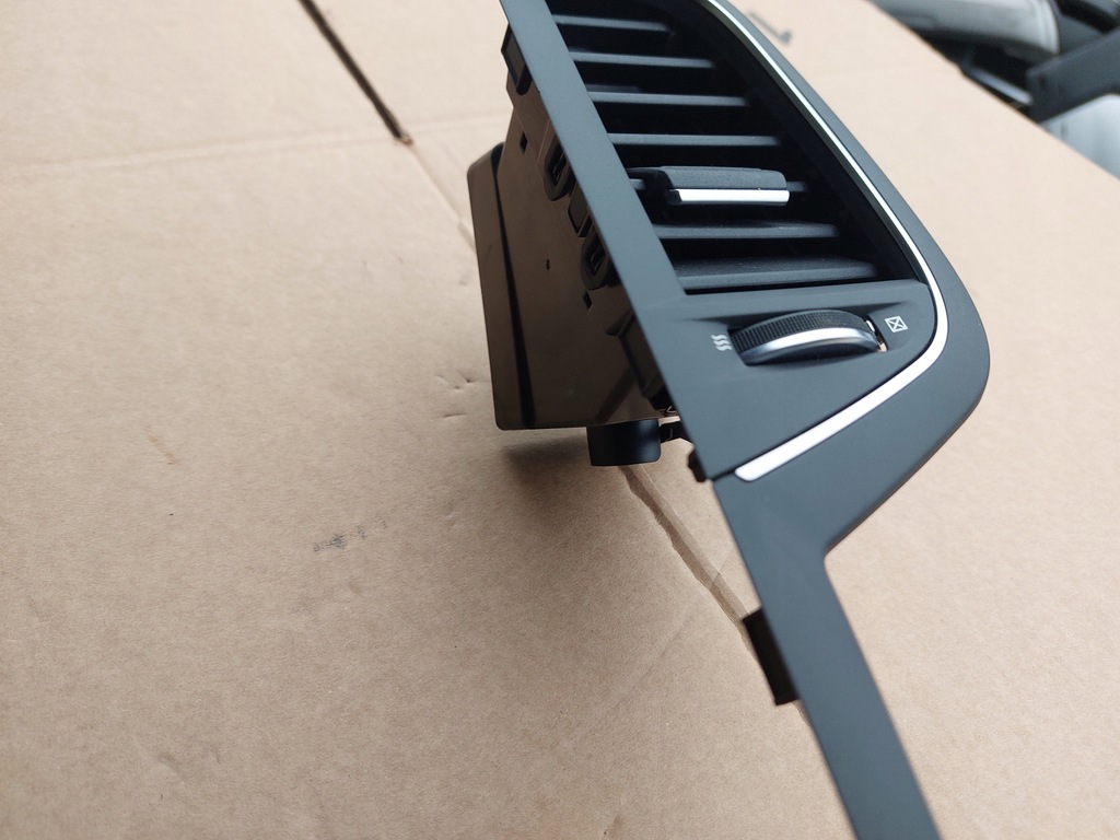 фото №7, Рамка дисплея планшета навигации megane iv