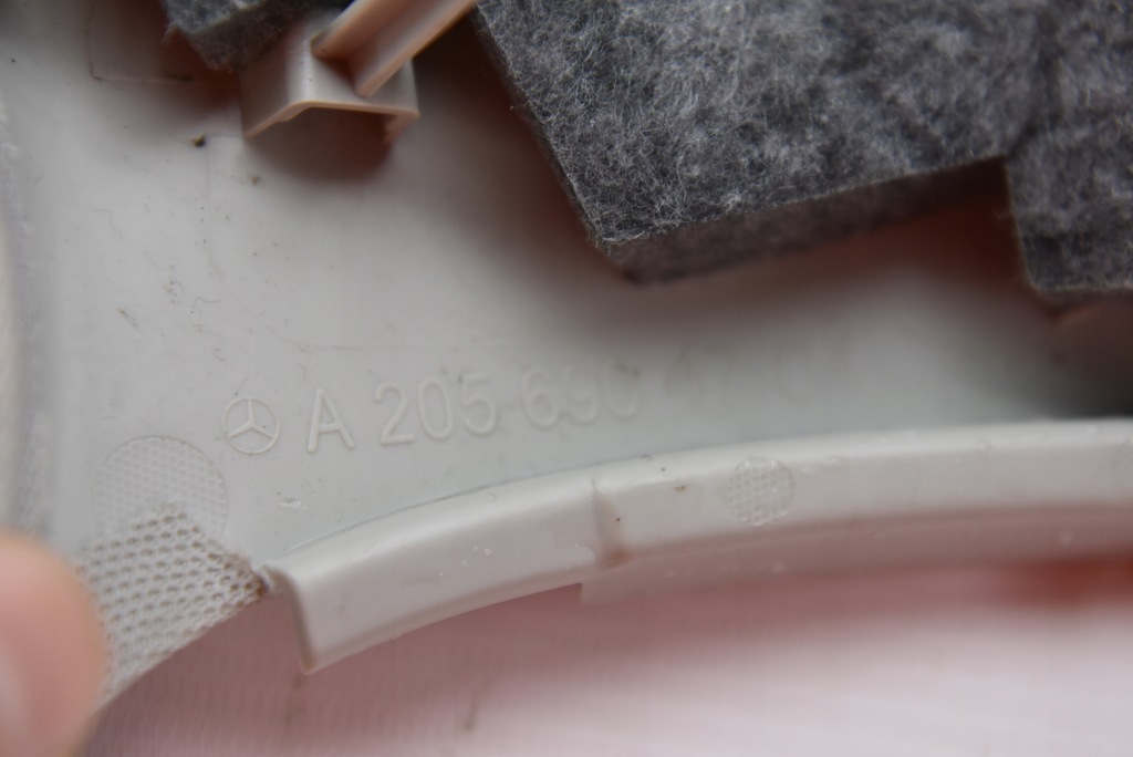 фото №5, Mercedes c w205 kombi захист обшивка стійка багажника ліва права задня kpl.