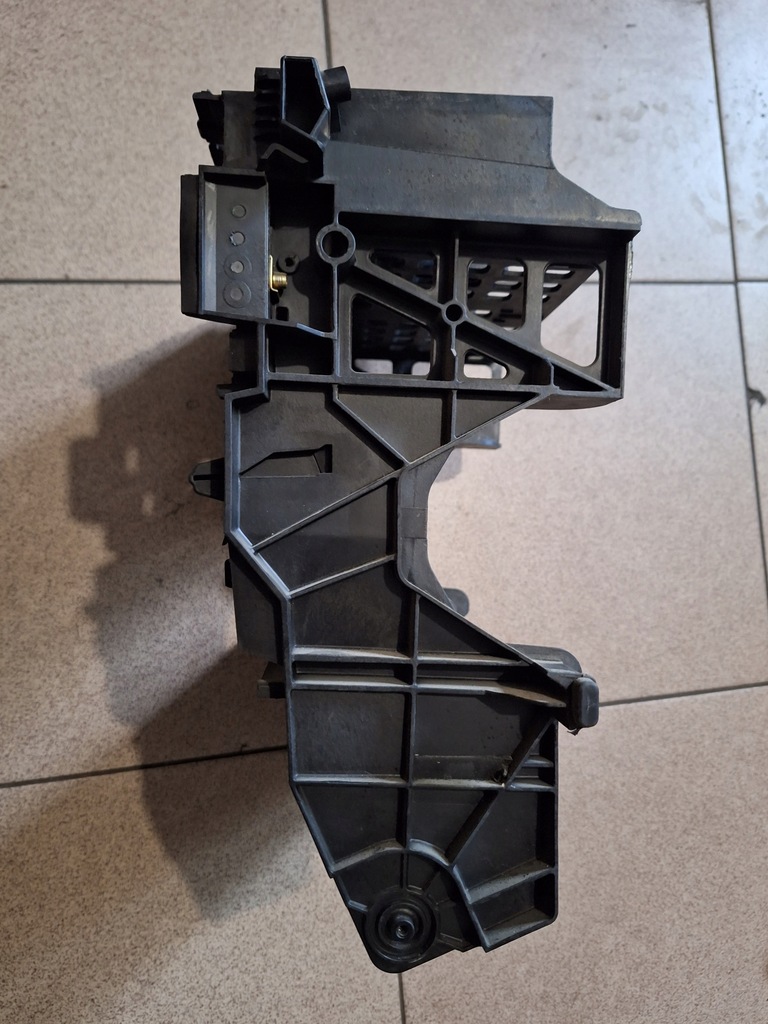 фото №6, Рамка каркас радіо audi a4 b6 1-din