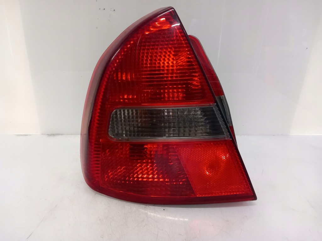 фото №1, Лампа ліва задня mitsubishi carisma 1.6 classic