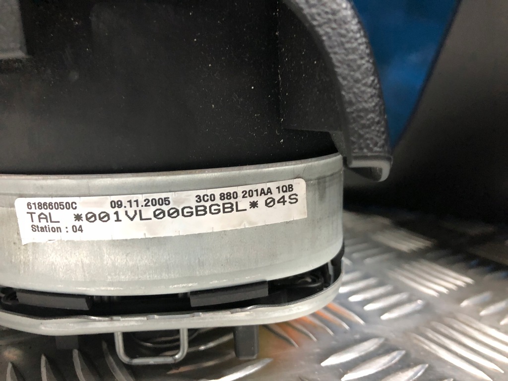 фото №9, Vw passat b6 панель приладів приладова pulpit панель приладів ремені подушка безпеки комплект