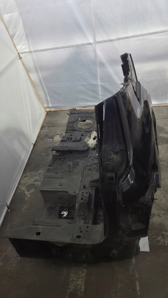Bmw x7 g07 права задня четвертина правий задній крило str. пасажира 475 в Україні