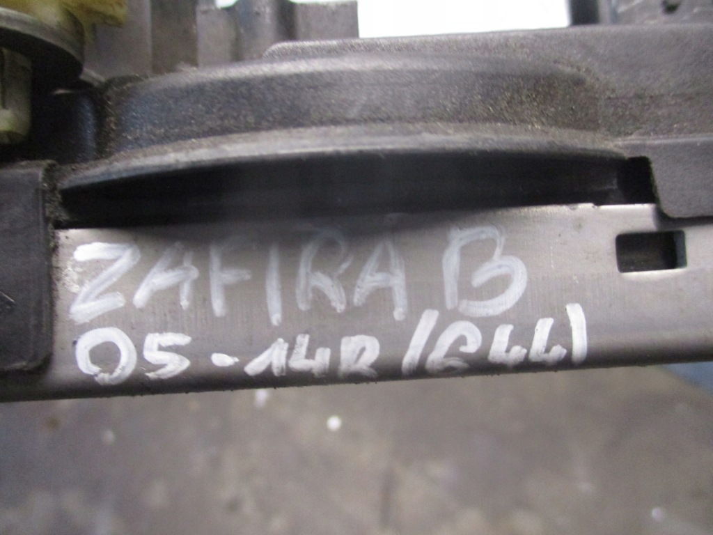 Купить Замок левый перед 13220369 wu opel zafira b 05-14 r.