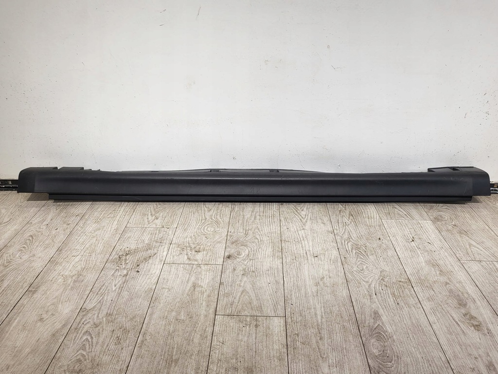 фото №1, Молдинг порог правая порог nissan versa tiida