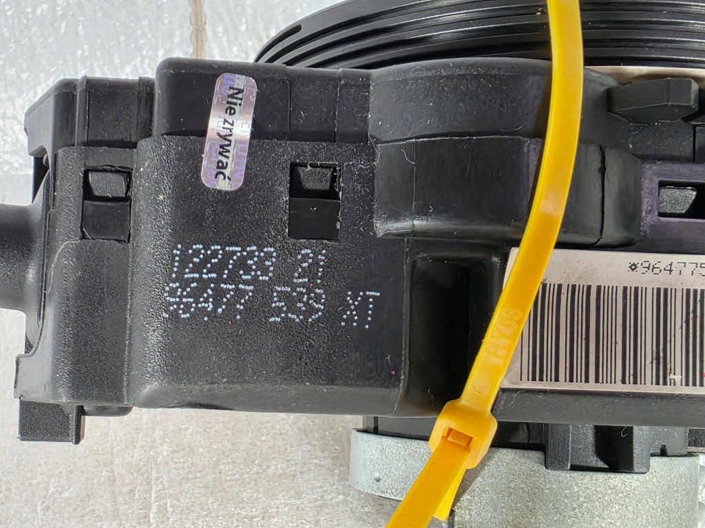 Перемикач підрульовий  перемикач підрульовий peugeot 206 307 807 picasso berlingo 96477539xt Ціна