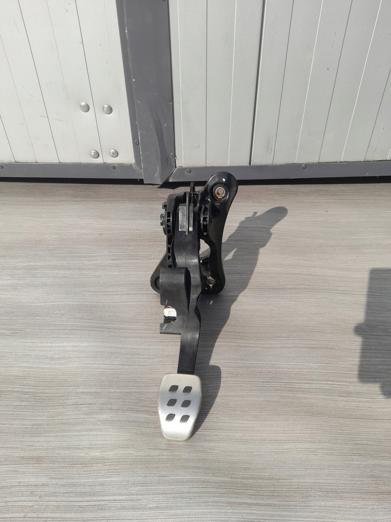 фото №1, Педаль зчеплення renault clio v